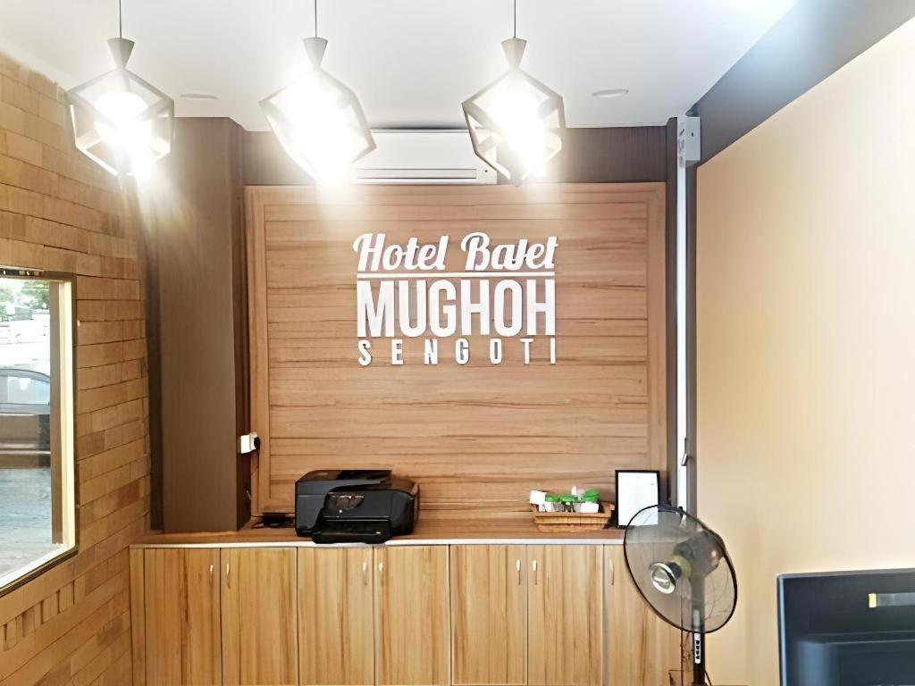 Hotel Bajet Mughoh Sengoti Jertih Exterior photo